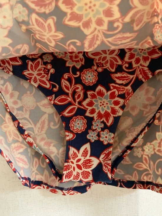 L.L. Bean UPF 50+ Floral Red White Blue Shaping Swim Skirt With Bikini Bottom 12 - Picture 4 of 8